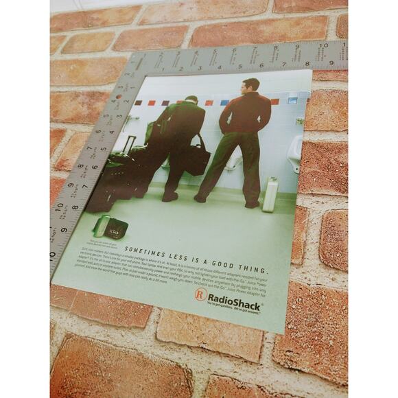 2004 Radio Shack Print Ad Men Traveling Sometimes Less Is Good Humor Scene - Picture 4 of 7